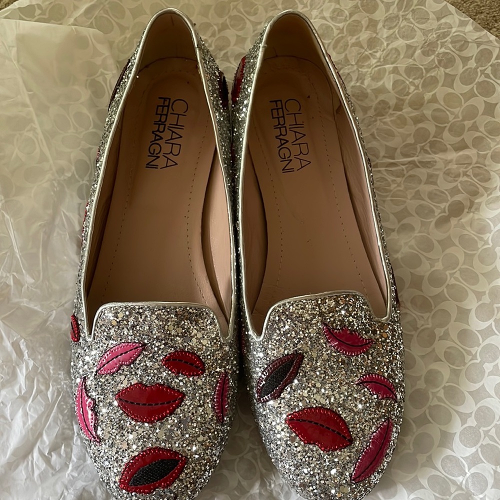 Chiara Ferragni Silver glitter Flats 👄
